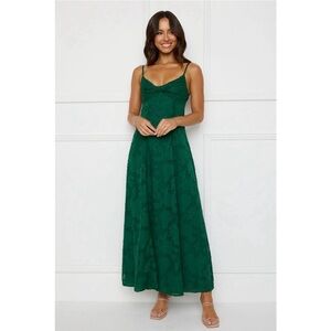Elegant Green Lace Maxi Dress